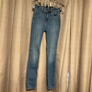 Women's Blue Jeans